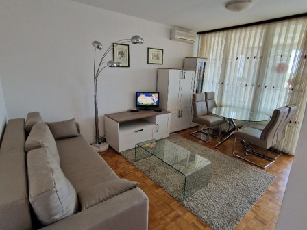 Umag, two-bedroom apartment in a good location